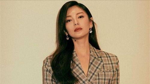 娱乐圈吃瓜一姐,揭秘“吃瓜一姐”的瓜界传奇  第2张