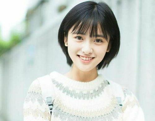 娱乐吃瓜君圆脸小花,娱乐吃瓜君带你揭秘娱乐圈小花背后的故事  第2张