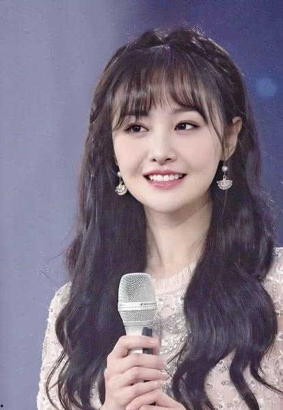 娱乐圈里的瓜越吃越大,揭秘明星背后的惊人真相  第3张