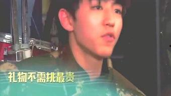 吃瓜娱乐小孩哥是谁,网络红人的崛起之路  第2张