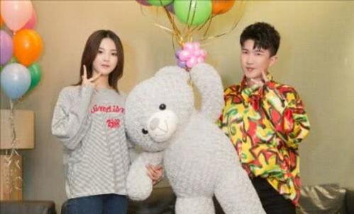 娱乐圈心声吃瓜文,幕后心声与吃瓜瞬间  第3张