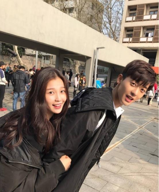 娱乐圈吃瓜图集,吃瓜图集大放送，明星幕后故事一网打尽  第3张