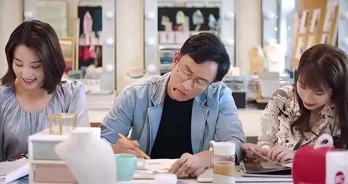 娱乐吃瓜三人组,揭秘娱乐圈幕后故事  第3张