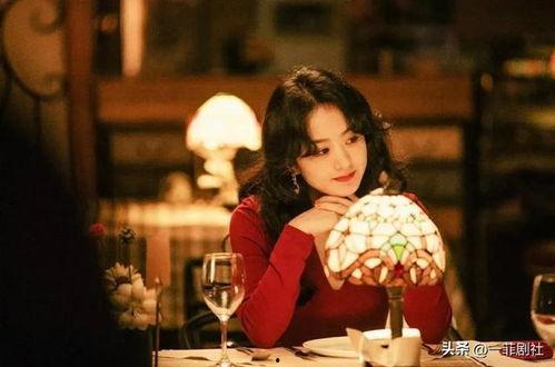 娱乐圈吃瓜的小姐姐,揭秘吃瓜小姐姐的瓜界传奇  第2张