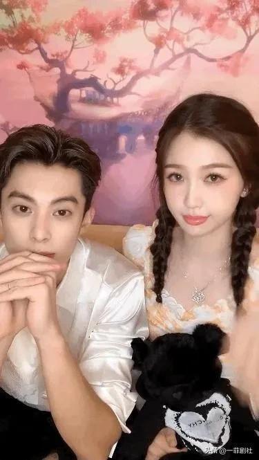 娱乐圈女明星吃瓜事件,揭秘幕后真相与八卦风云  第3张