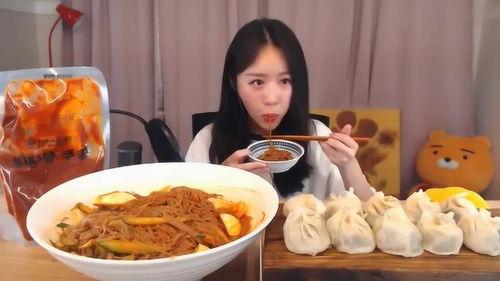 娱乐吃瓜酱吃面条  第3张