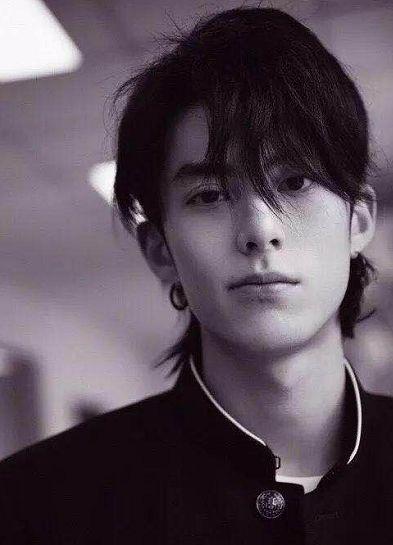 娱乐圈吃瓜王鹤棣沈月,吃瓜群众热议恋情  第3张