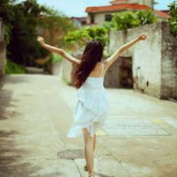 娱乐吃瓜酱背影头像  第3张